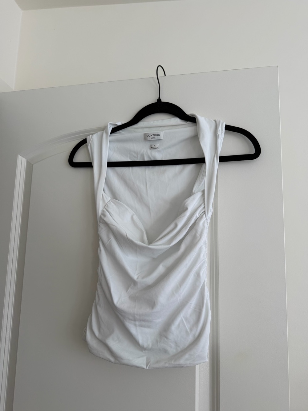 Aritzia Contour Top